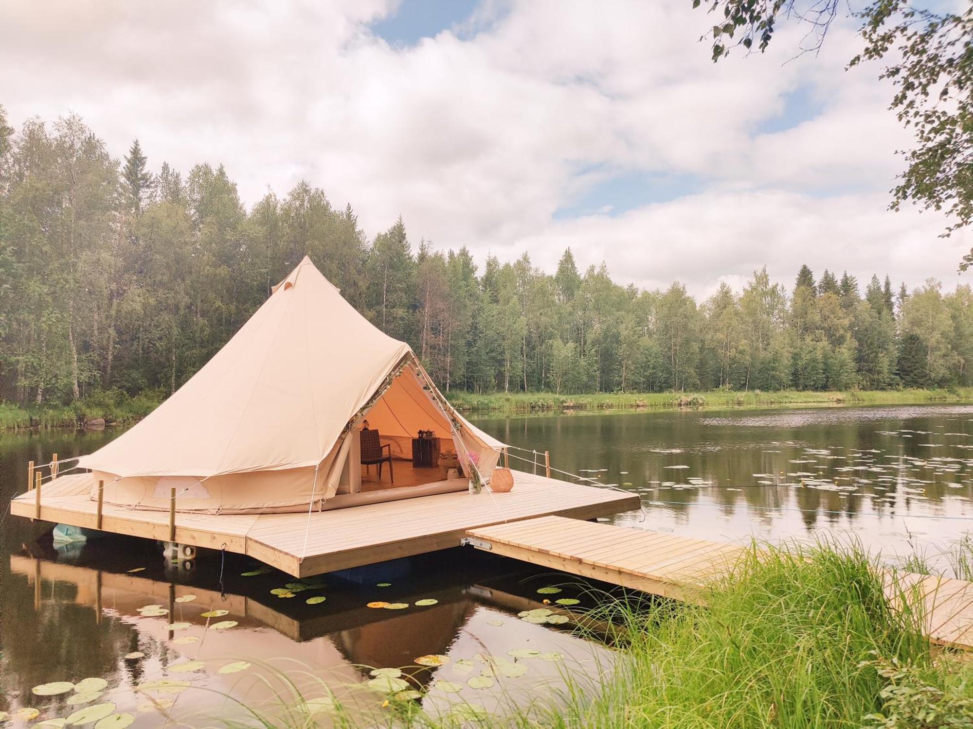 Langforsen Glamping & Lapland Experience Hotel Lapptrask ภายนอก รูปภาพ