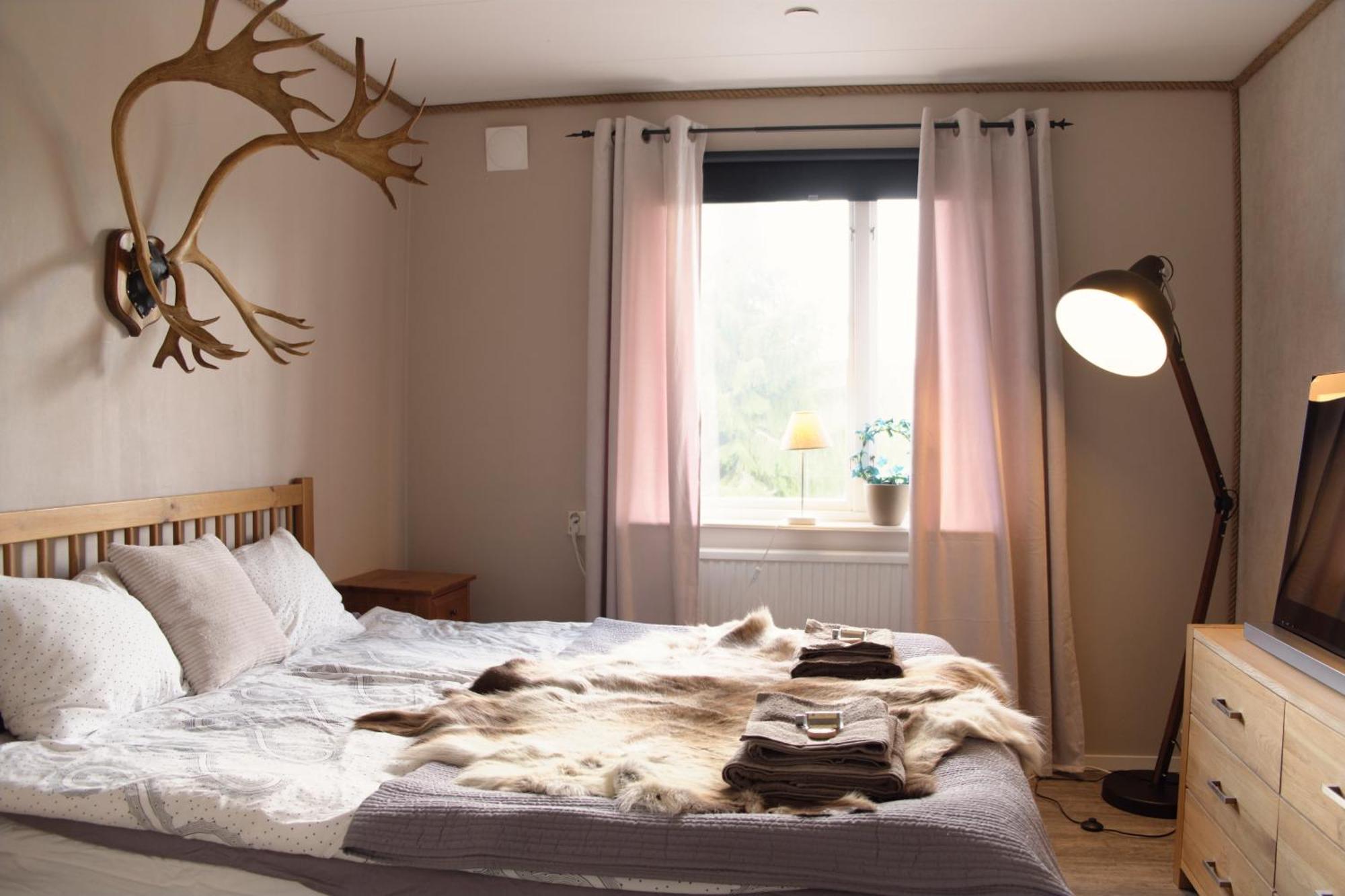 Langforsen Glamping & Lapland Experience Hotel Lapptrask ภายนอก รูปภาพ